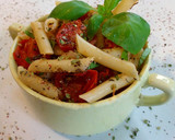 Foto del paso 6 de la receta: Ensalada de pasta con tomates cherry, albahaca y orégano
