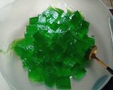 Foto langkah ke 2 dari resep Es campur kuah susu.