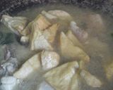 Foto langkah ke 3 dari resep Opor ayam dan tahu sederhana.