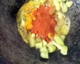A picture of step 2 of Green Grapes Pickle.