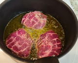 Foto del paso 2 de la receta: Carrilleras ibéricas en salsa de boniato y pimientos