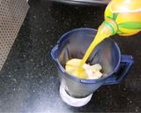 A picture of step 2 of Fresh peach juice 🥤.