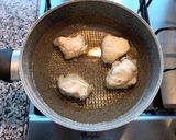 A picture of step 4 of Sicilian Sfinci (Fried Dough with Raisins).