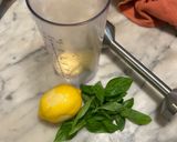 Foto del passaggio 1 della ricetta Salsa Fresca per la carne o il pesce