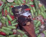 Foto langkah ke 2 dari resep Tumis Tahu Buncis.