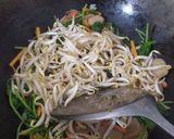 Foto langkah ke 3 dari resep Tumis Bayam.