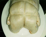 Foto del paso 6 de la receta: Pollo relleno Navideño