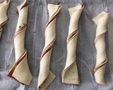 Foto del paso 4 de la receta: Lazos de hojaldre