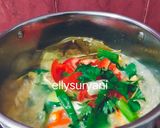 Foto langkah ke 9 dari resep Sup/Pindang Ikan Patin Bumbu Iris Yummy.