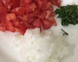 A picture of step 1 of Easy Pico de Gallo.