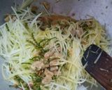 Foto langkah ke 4 dari resep 30. Tumis gandul tempe semangit.