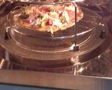 A picture of step 8 of Methi Thepla Pizza.