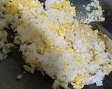 Foto langkah ke 2 dari resep Nasi goreng Mentega.