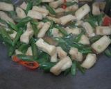 Foto langkah ke 2 dari resep Tumis Buncis Tahu Sutra.