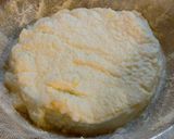 Foto del paso 3 de la receta: 151.🧀Queso de kéfir ahumado y curado🍶