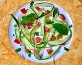 รูปขั้นตอนการทำที่ 1 ของ FRIED SHRIMP WITH SHAVED SQUASH SALAD AND TOMATOES | กุ้งทอดกับสลัดสควอชและมะเขือเทศ