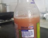 A picture of step 3 of Luq's apple and red grape drink!.