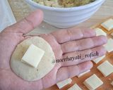 Foto langkah ke 6 dari resep Bitterballen Keju Mozzarella anti gagal (Cuma 2 bahan).