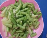 Foto langkah ke 3 dari resep Oseng Kikil Sederhana.