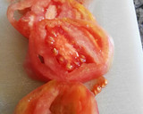 Foto del paso 3 de la receta: Ensalada de lombarda, tomate, calabacín con vinagreta de mostaza