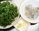 A picture of step 1 of Sautéed Pea Shoots with Shrimp.