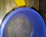 Foto langkah ke 1 dari resep Marmer cake.