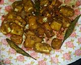A picture of step 4 of Stuff Paneer pakoras.