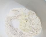 Foto langkah ke 4 dari resep Pizza Pocket aka Calzone.