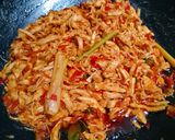 Foto langkah ke 5 dari resep Ayam Suwir Pedas.