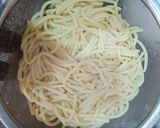A picture of step 1 of Long Macaroni pasta.