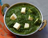 पालक पनीर (palak paneer recipe in marathi) रेसिपी स्टेप 4 फोटो 