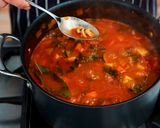 A picture of step 29 of Minestrone Soup.