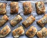 Foto del paso 9 de la receta: Hojaldritos de acelgas silvestres y queso curado