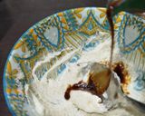 Foto langkah ke 4 dari resep Iced Coffee Tiramisu.