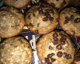 Foto del paso 3 de la receta: Muffins de banana, avena, nueces y chips de chocolate