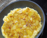 Foto del paso 9 de la receta: Tortilla de patatas con ensalada de escalivada y tomates cherry