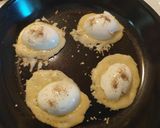 Φωτογραφία βήματος 3 της συνταγής Eggs in a blanket toast