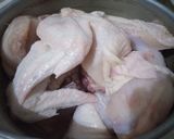 Foto langkah ke 1 dari resep Ayam Ungkep Goreng.