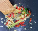 Foto langkah ke 3 dari resep Sup ikan kakap simple dan mudah😬.