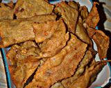 A picture of step 4 of Spicy crackers.