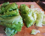 Foto del paso 1 de la receta: Lechuga con jamón dulce, habitas baby y alubia careta