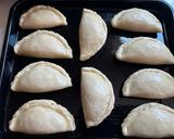 A picture of step 7 of Pepperjack Pork Empanada.