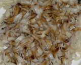 Foto langkah ke 3 dari resep Kwetiau goreng.