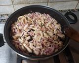 Foto del paso 3 de la receta Arroz frito con bacon y pollo
