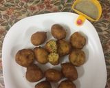 A picture of step 5 of Leftover rice snacks.