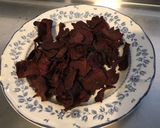 Une image de l'étape 3 de Chips de betteraves rouges.