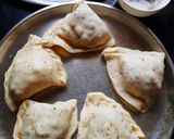 समोसा रेसिपी (samosa recipe in marathi) रेसिपी स्टेप 7 फोटो 