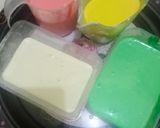 Foto langkah ke 4 dari resep Bolu Kukus Semangka.