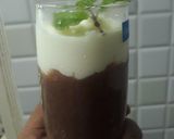 A picture of step 2 of Ragi smothie.