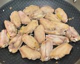 Foto langkah ke 1 dari resep Ayam kecap sederhana.